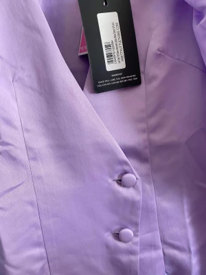 Klänning  - Aldrig använd