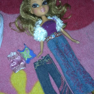 Jasmin  - Häst och kläder 