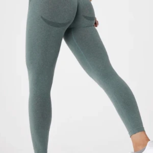 Nvgtn contour tights - Forest green.  Helt nya endast provade. Strl xs- stretchiga så passar även s