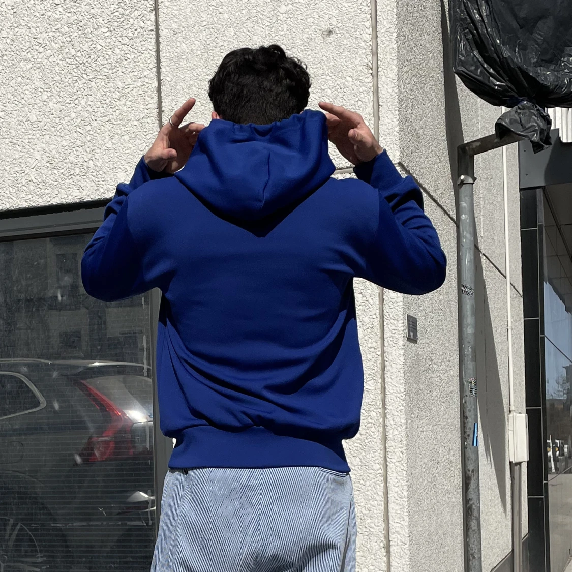 cdg hoodie royal blue - 91