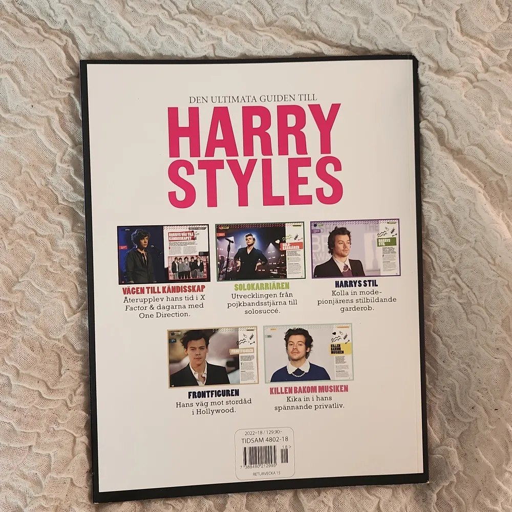 Hej💕 Säljer denna Harry Styles tidning, köpte för något år sedan för 129😊 hör av er om ni har några frågor! Kan mötas upp i Stockholm ananars tillkommer frakt i priset💕😊. Övrigt.