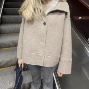 Kappa - Superfin kappa, den är nopprig i själva materialet💓