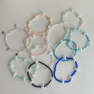 Armband  - 25kr/st! Köp 4 och få gratis frakt😍