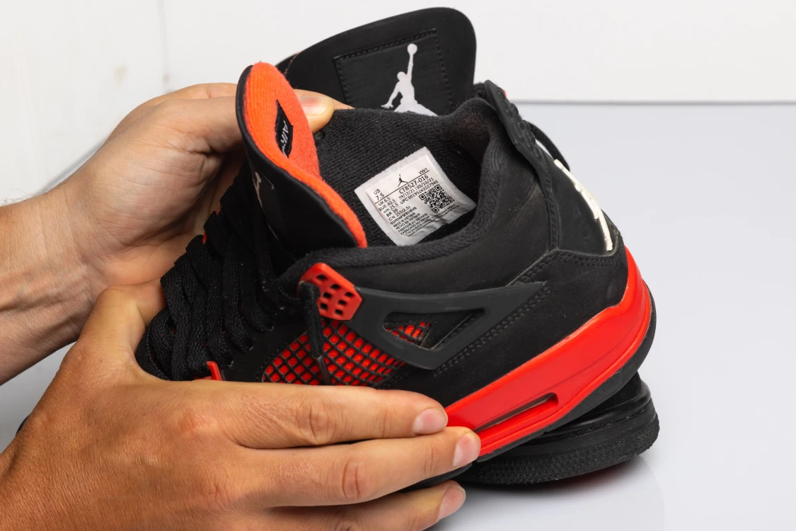 Nike Air Jordan Red Thunder - 90