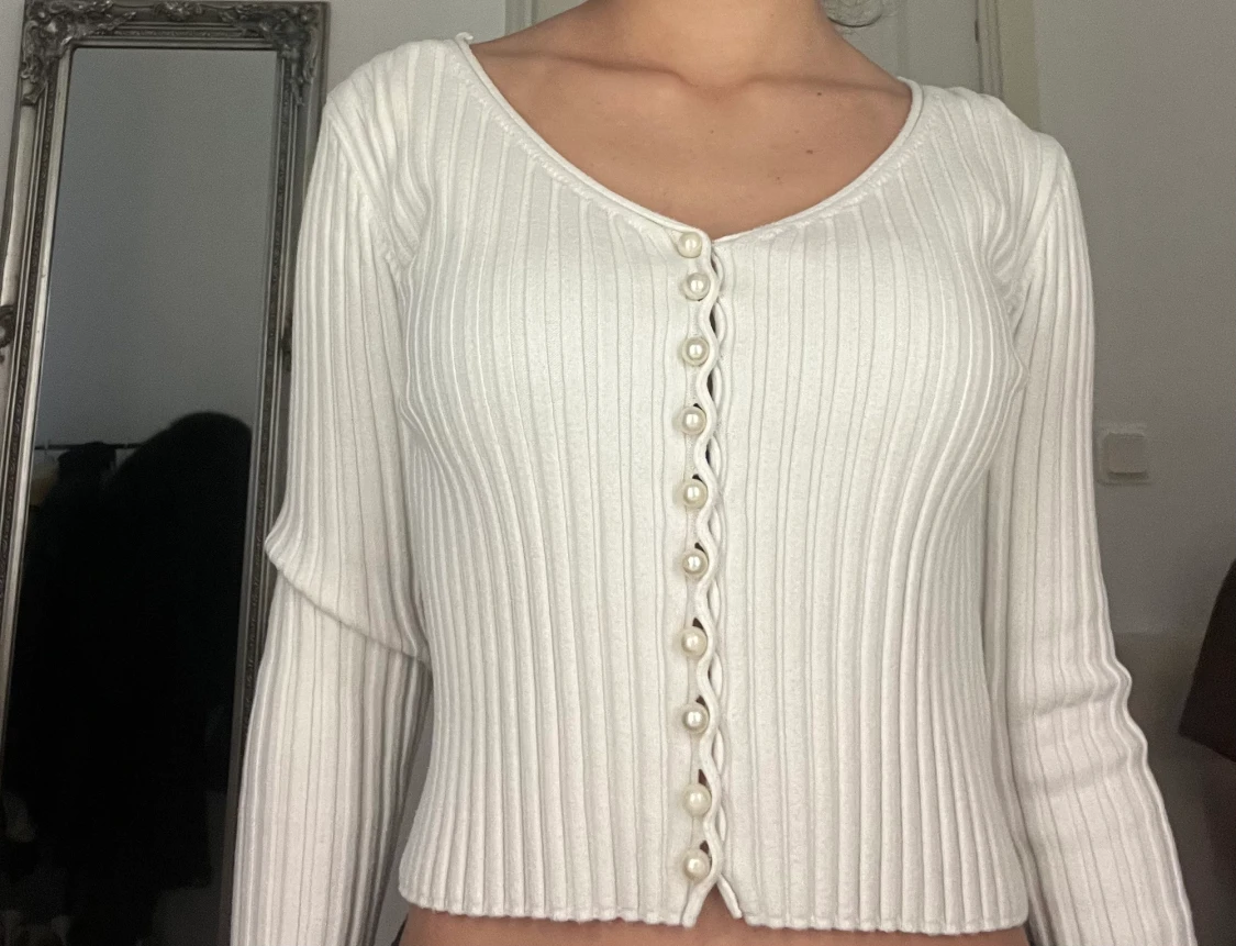 Tröja från nakd med pärlor