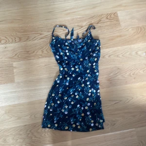 Sommarklänning xs 32 - Nyskixk