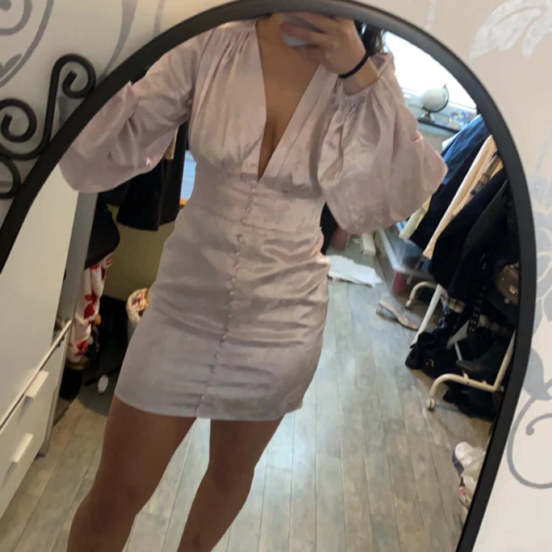 Lila satinklänning  - 2