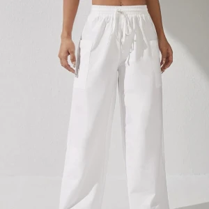 Byxor  - Storlek S 💗