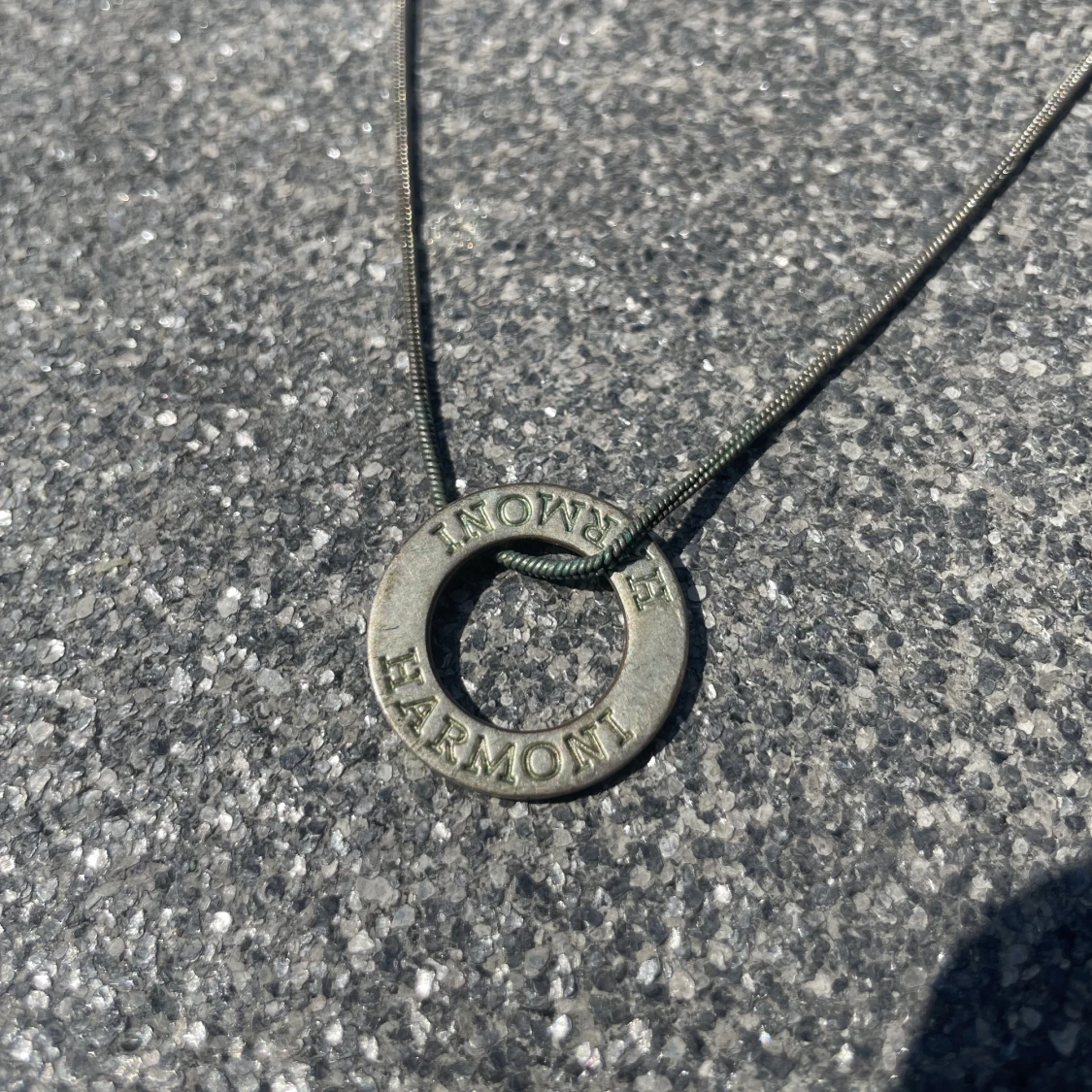Silvrigt halsband  - 90
