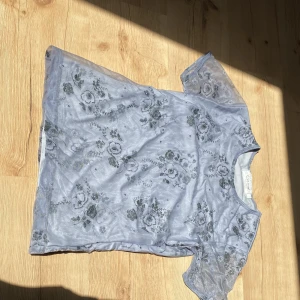 Tröja - Rensar garderoben, fin tröja 