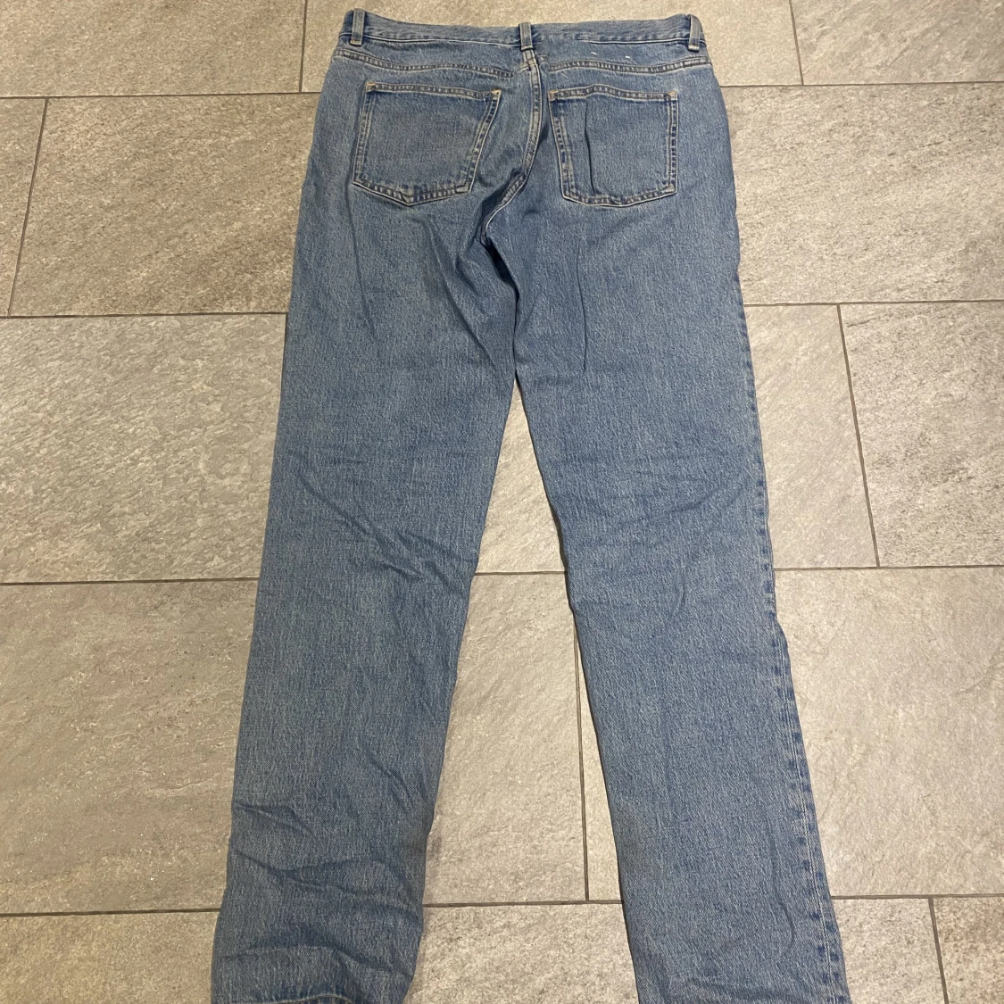 Arket jeans storlek 33/34  - 90