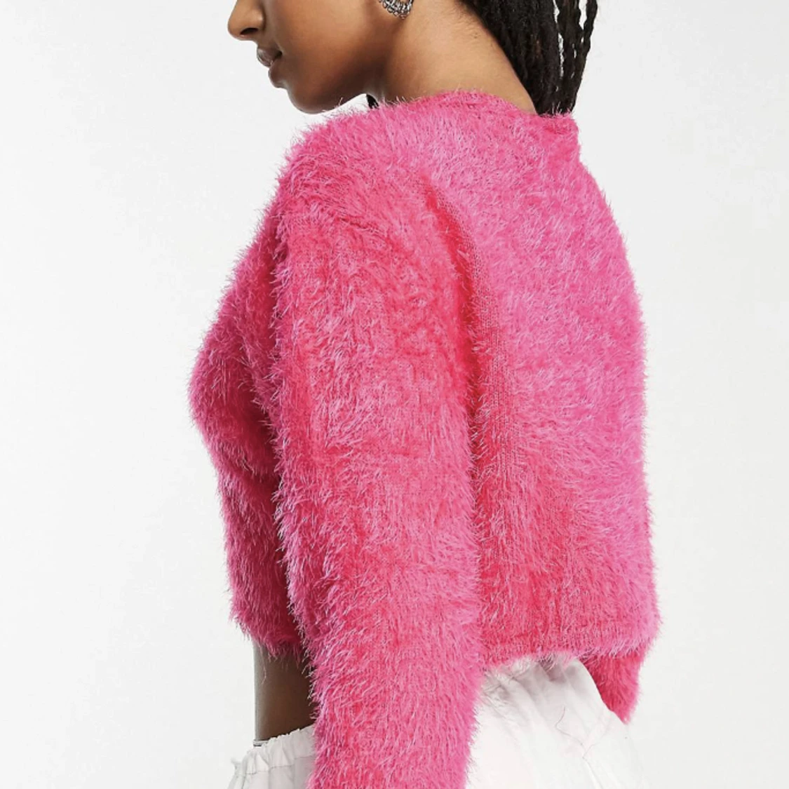 Helt ny fluffig tröja/kofta (prislapp kvar) - 90