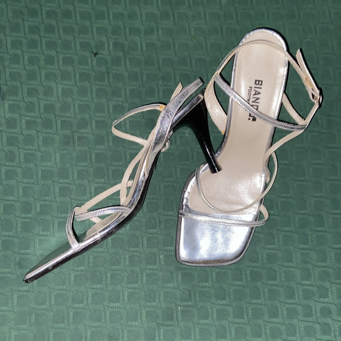 Klackskor/sandaletter - 91