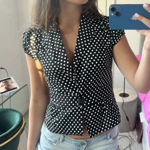 Prickig topp!  - Så snygg prickig topp! 