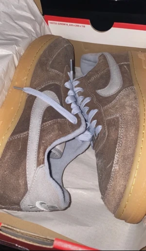 Nike vintage airforce - Helt ny. Inga tecken på slitage. Kommer med Nike kartongen. Köpte för 1100