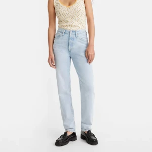 501 Levi’s  - Säljer mina 501 Levi’s Original i färgen Ever Afternoon - Blue. Storlek 25/32, använda en gång.🩵💙