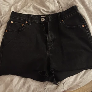 Jeans shorts  - Säljer för att de är för små 