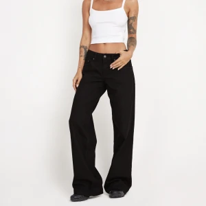 Lågmidjade jeans - Jeans från Motelrocks, nypris 1000kr (ink. frakt&tull)  W26 L32 Passar för någon mellan 160-170.