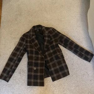 Brun kavaj - Kavaj perfekt till hösten