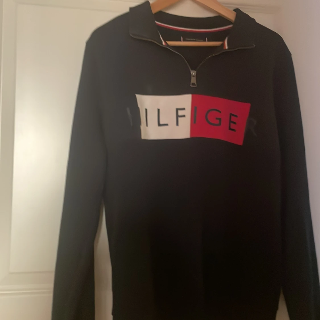 Tommy Hilfiger tröja