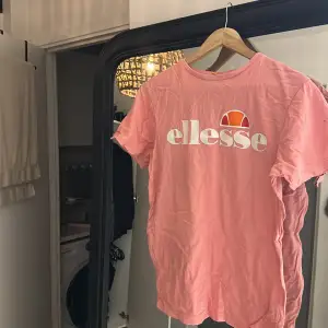 Rosa ellesse tshirt stl 38