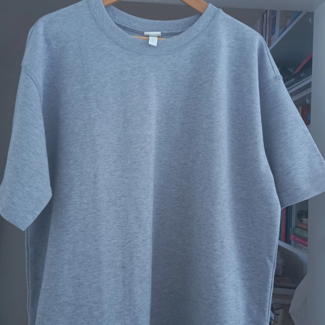 Oanvänd Grå swetshirt tunika  - 90