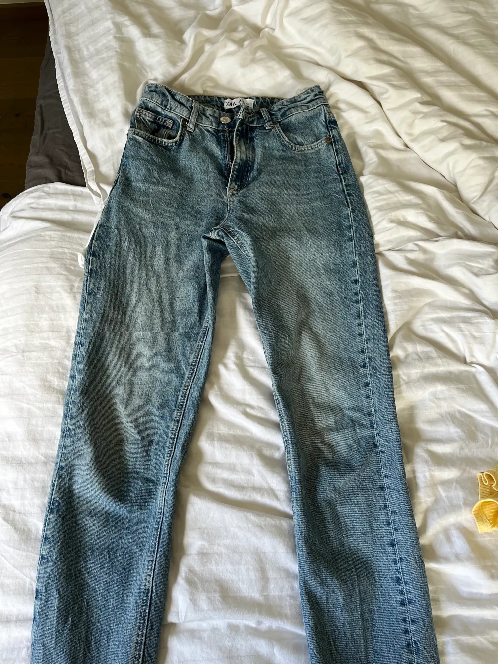Aldrig använda jeans, medelhög midja. Jeans & Byxor.