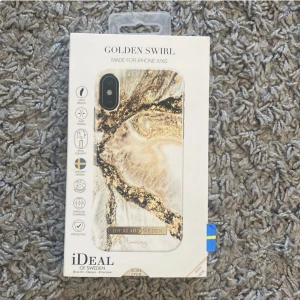 ideal of sweden skal💕💕 - ideal of sweden skal, skador visas på bild 2💕Passar till iphone XS men säkert till X också!