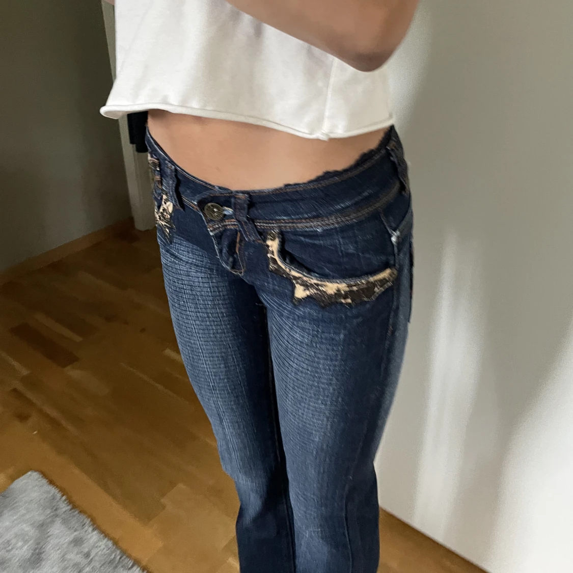 lågmidjade jeans - 91