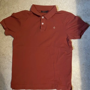 Morris pike - Stilig färgglad pike. Äkta vara såklart. Stor i storleken och passar mig som har storlek S.