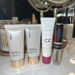 Smink - Blandat smink. Köp allt direkt för 200! Det mesta är endast testat. CC 10N såld och lumene såld❗️