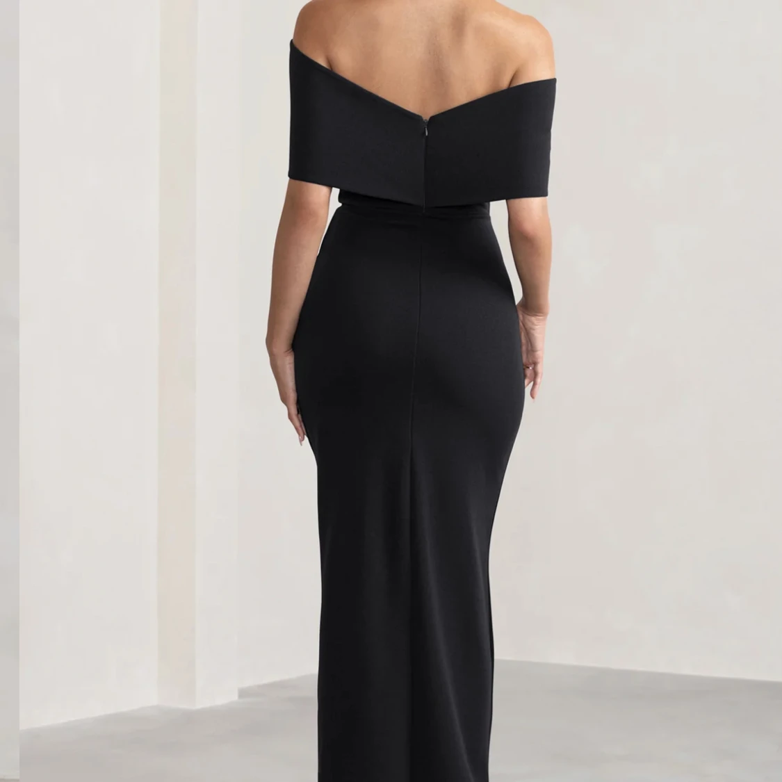 Black eveningdress - 91