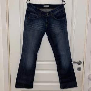 Low waist jeans ifrån Lee | kort i benen- kolla profil för längd referens 🤍