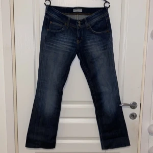 Lee jeans - Low waist jeans ifrån Lee | kort i benen- kolla profil för längd referens 🤍