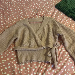 Stickad tröja - Aldrig använd❤️