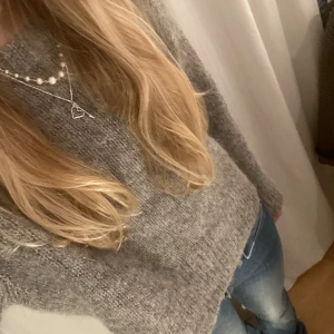 Stickad tröja - Superfin stickad tröja från H&M🫶❤️