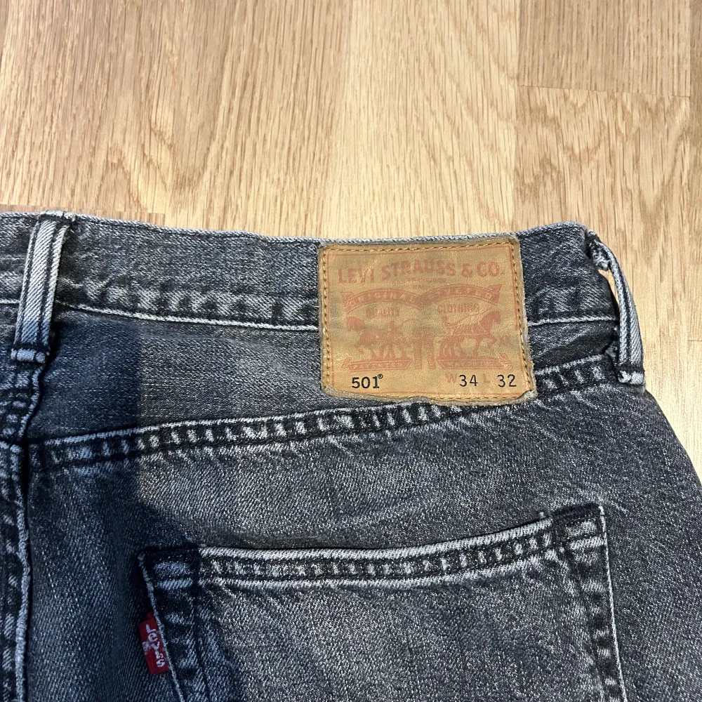 Levis 501, bra skick. W34 L32.  . Jeans & Byxor.