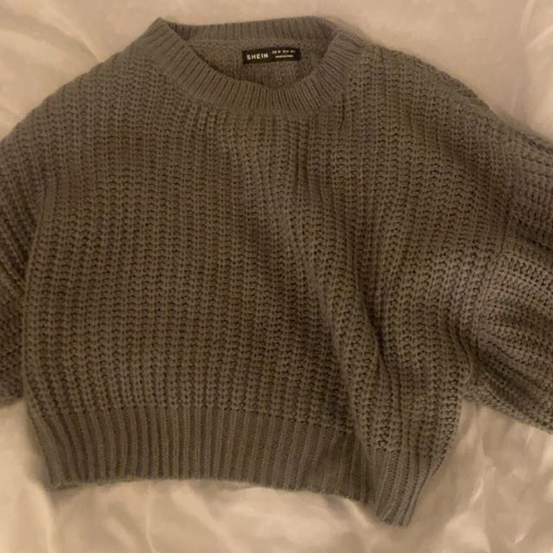 Stickad tröja  - 91