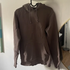 Hoddie - Bra skick 