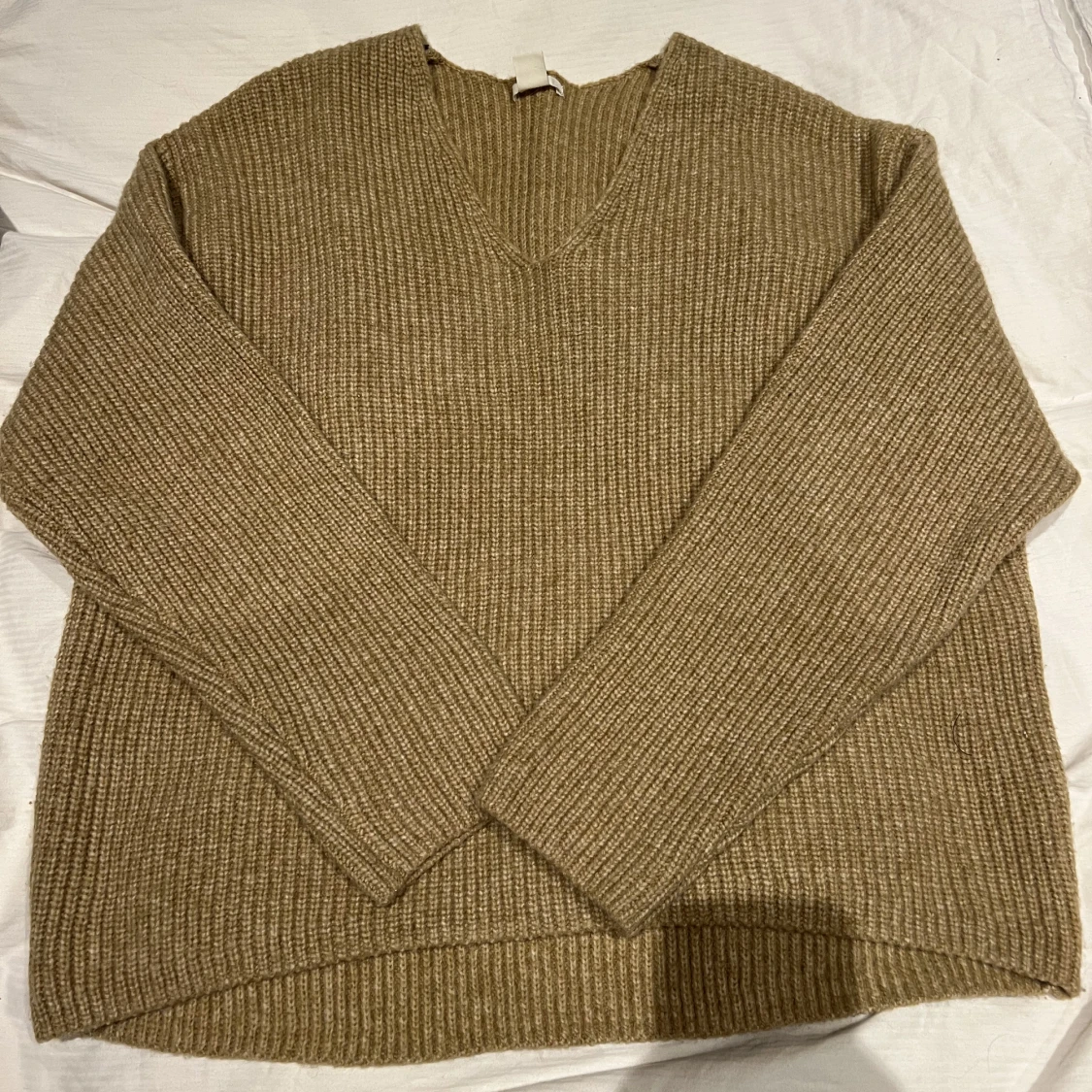 Beige stickad tröja  - 91