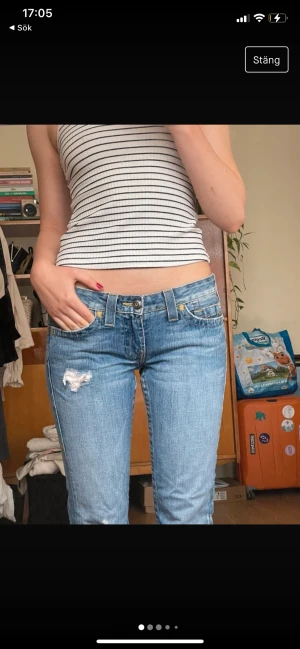 True religion lowrise jeans - Jag säljer dessa eftersom de va för stora för mig dom är jätte söta