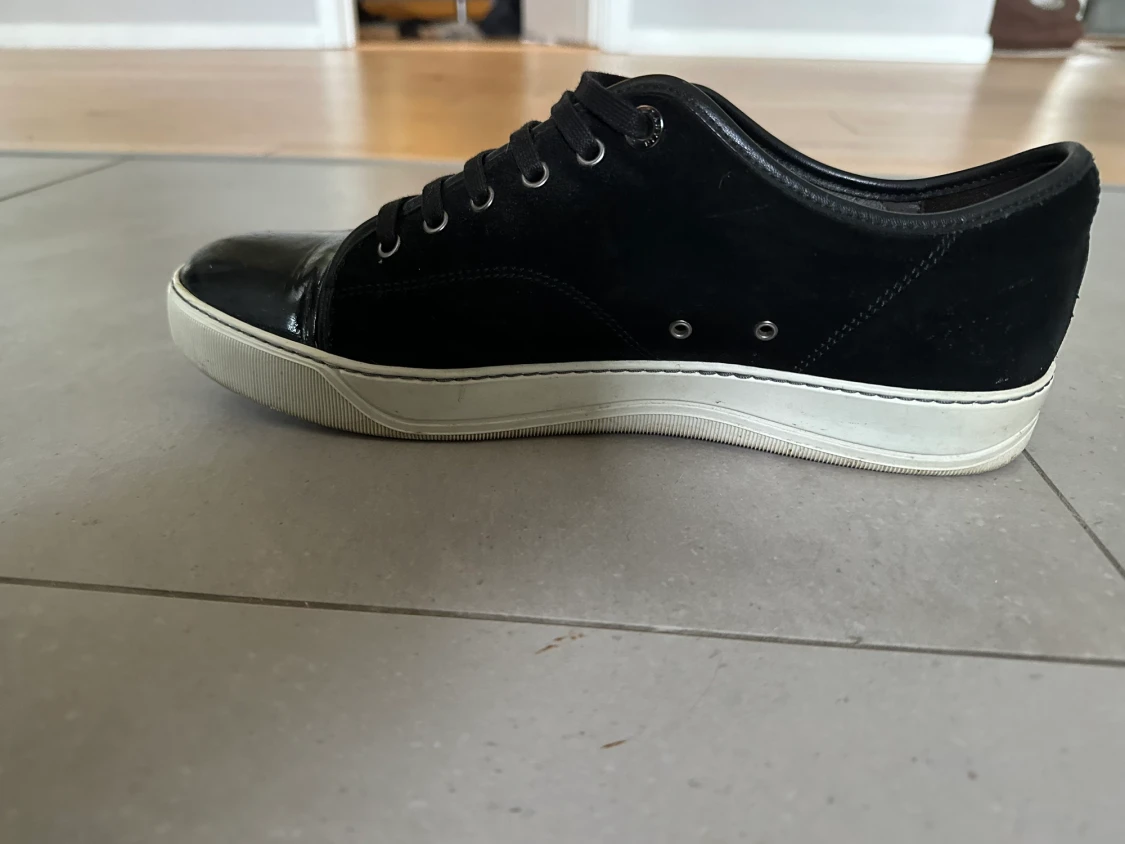 Säljer mina Lanvin pga dom inte kommer till användning  - 90