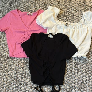 Toppar - tre jättefina toppar, 50 kr styck eller 120 för alla tre⭐️