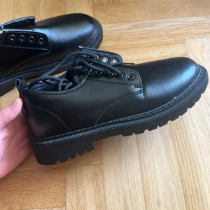 Vintage skor - Fina vintage skor som tyvärr beställt för stora och retur var försent, aldrig använda!