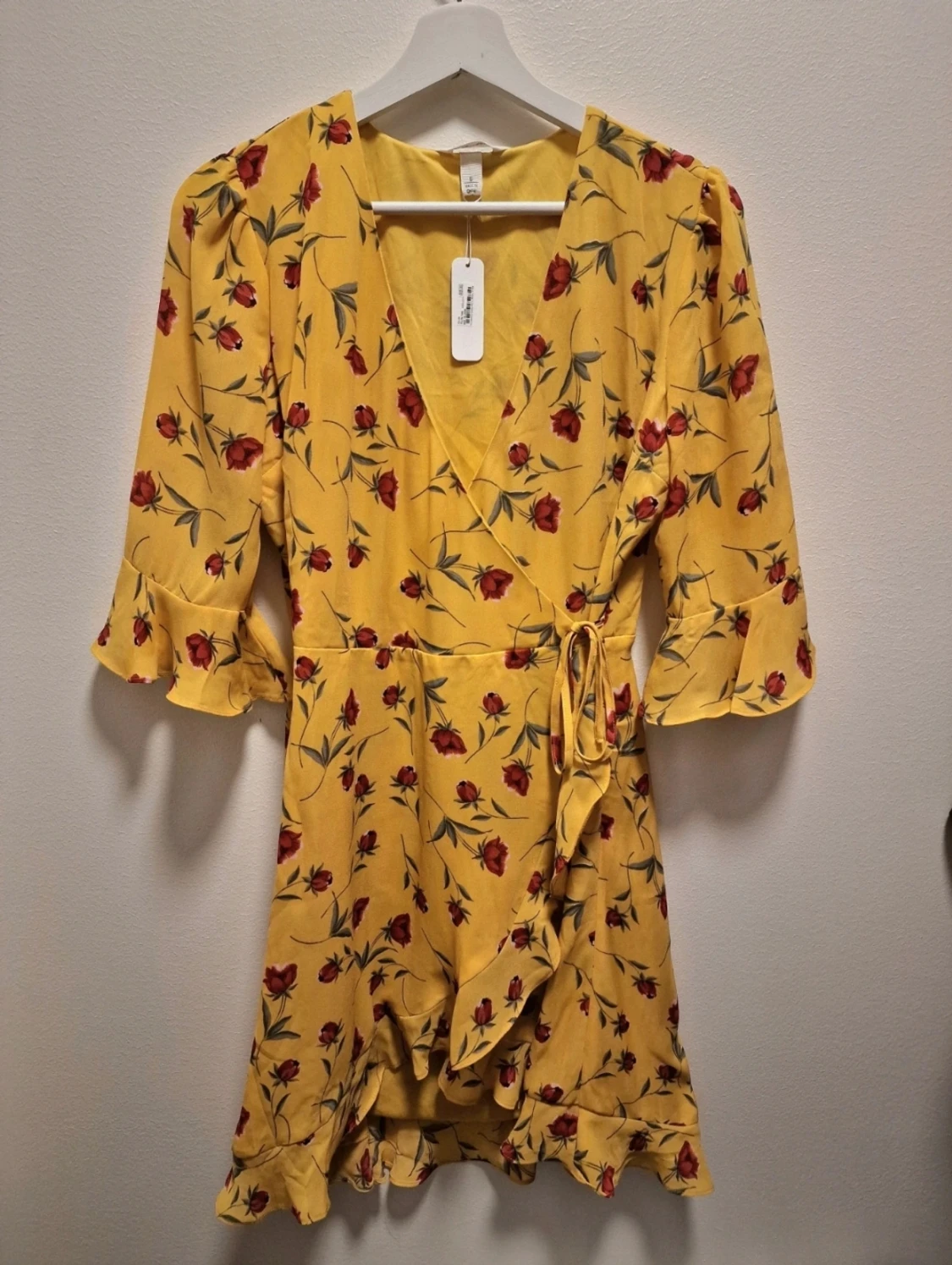 Blommig klänning S 36