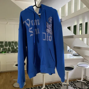 Vonstudio Hoodie - Ännu en vonstudio hoodie i riktigt go färg!