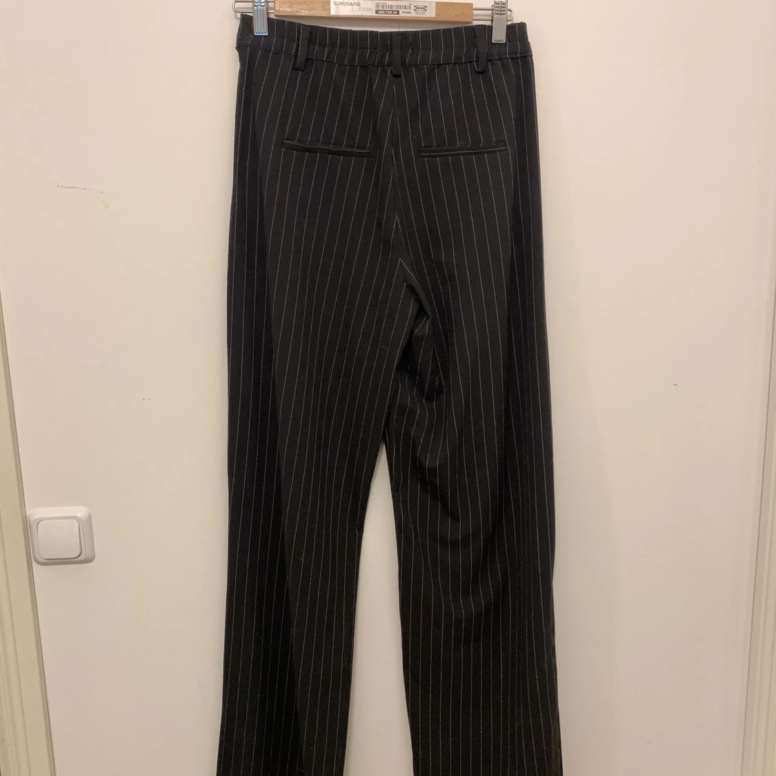 Radiga kostymbyxor  - 91