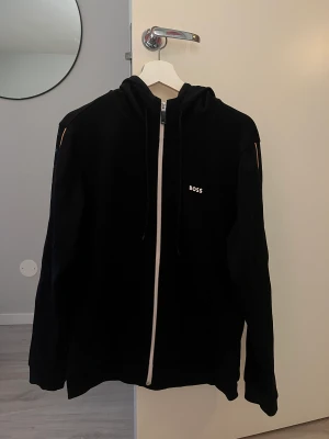 Hugo boss tröja - Hugo boss tröja. 