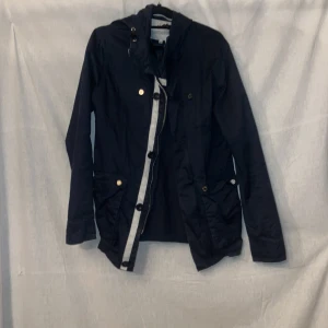 Jacka Elvine M - Jacka Elvine M Skick bra  (0186)