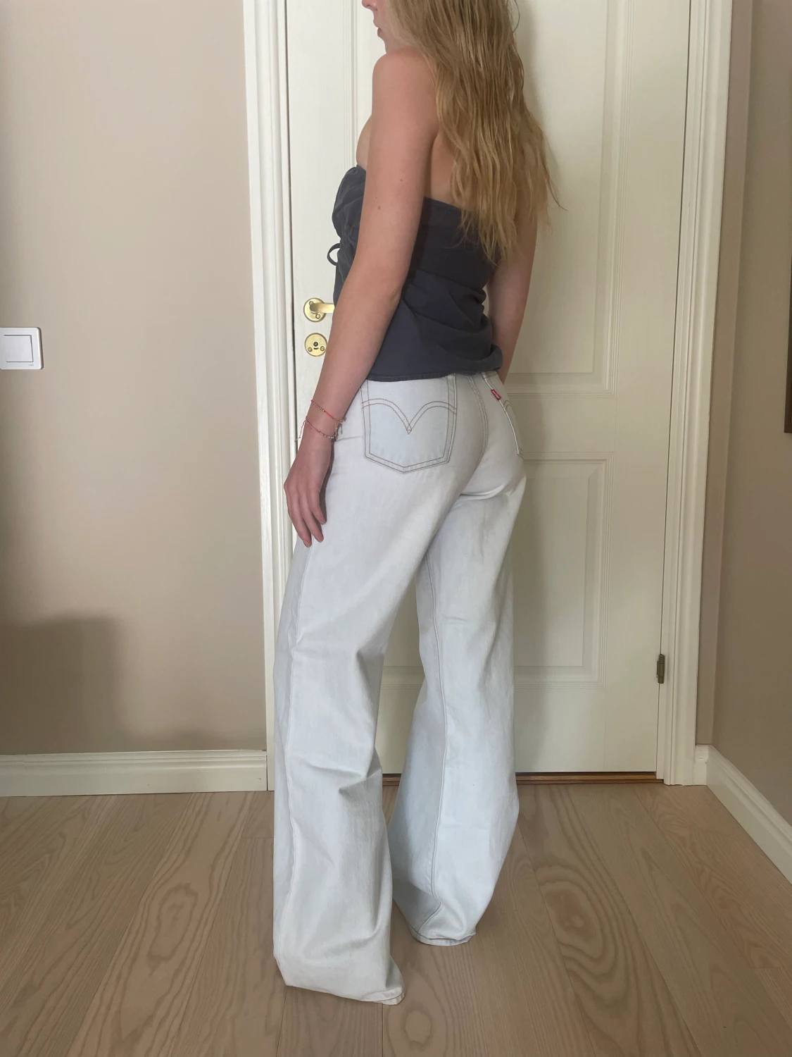 Levi’s Jeans  - 90